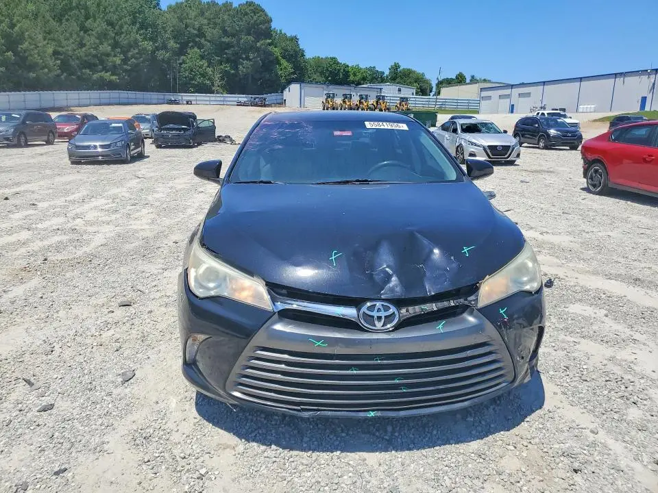 2016 TOYOTA CAMRY LE  