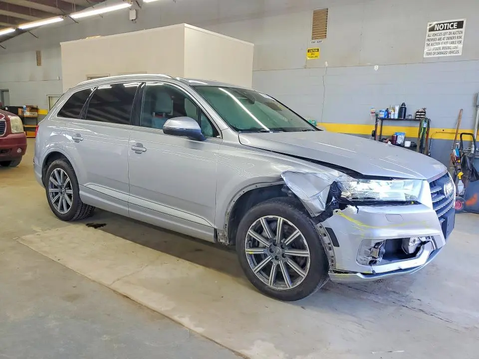 2017 AUDI Q7 PRESTIGE  