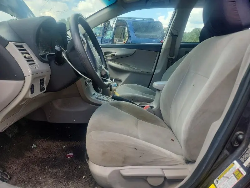2012 TOYOTA COROLLA LE  