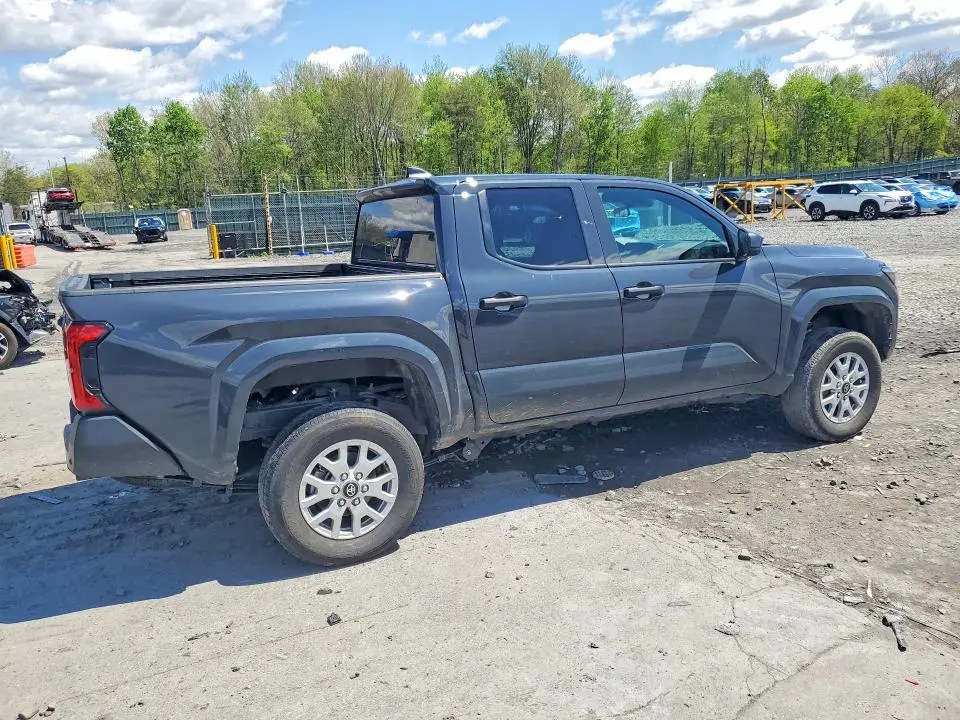 2025 TOYOTA TACOMA SR  