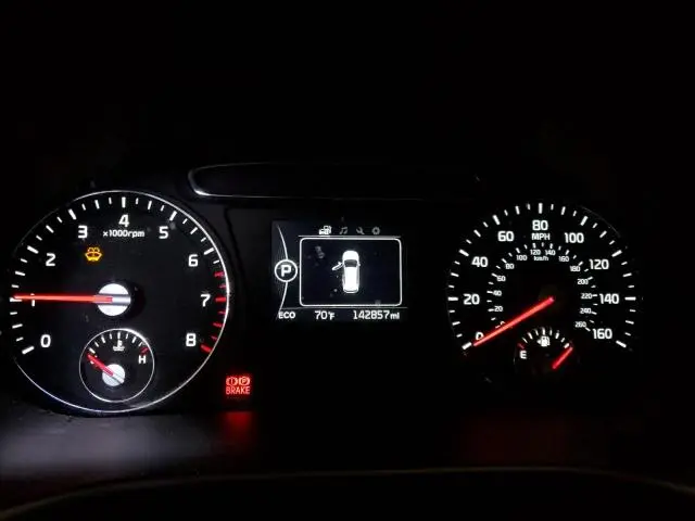 2017 KIA SORENTO LX  