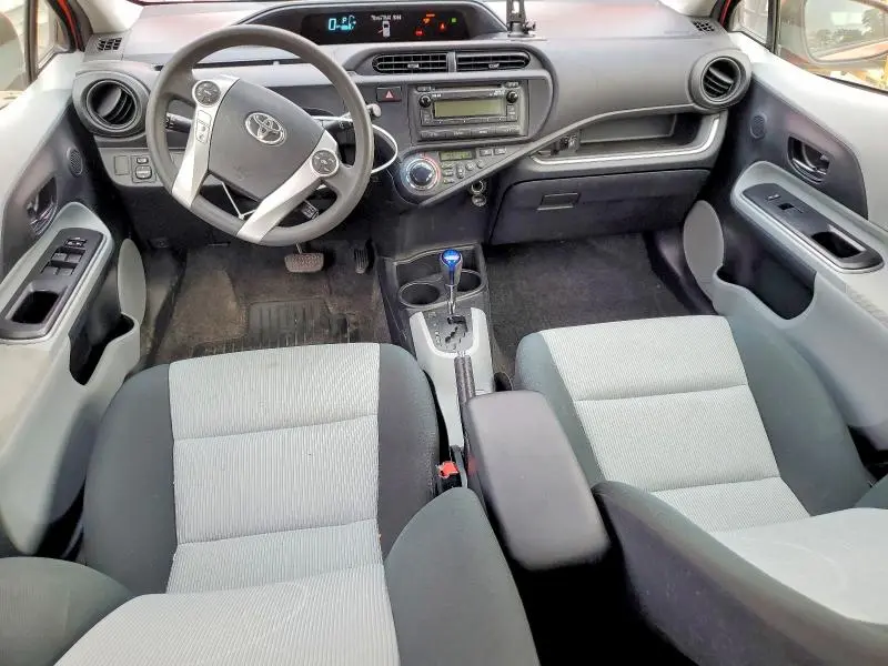 2014 TOYOTA PRIUS C TWO  