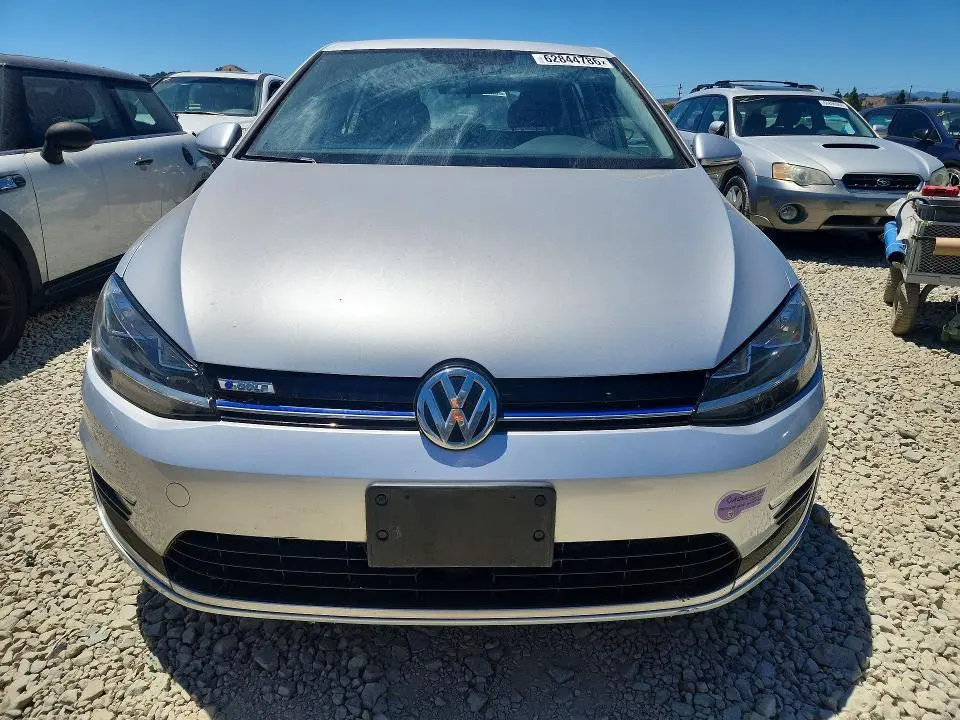 2019 VOLKSWAGEN E-GOLF SE  