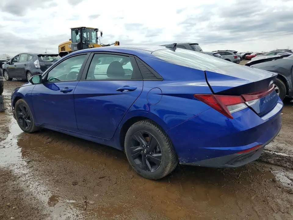 2021 HYUNDAI ELANTRA SEL  
