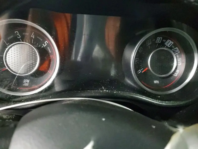 2015 DODGE CHALLENGER SXT PLUS  