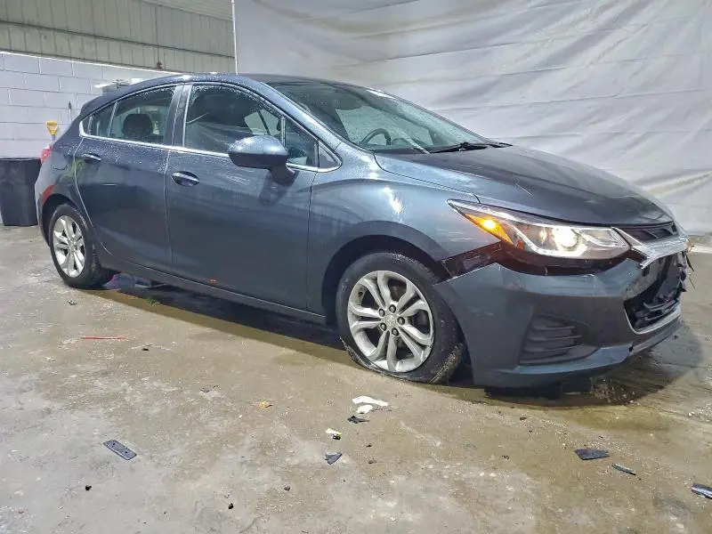 2019 CHEVROLET CRUZE LT  