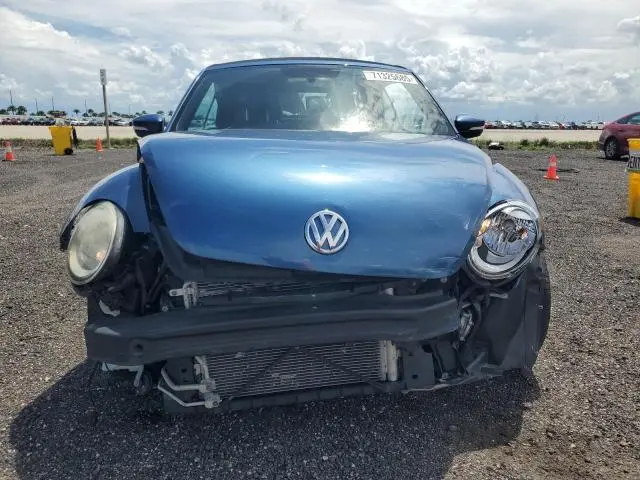 2018 VOLKSWAGEN BEETLE S  