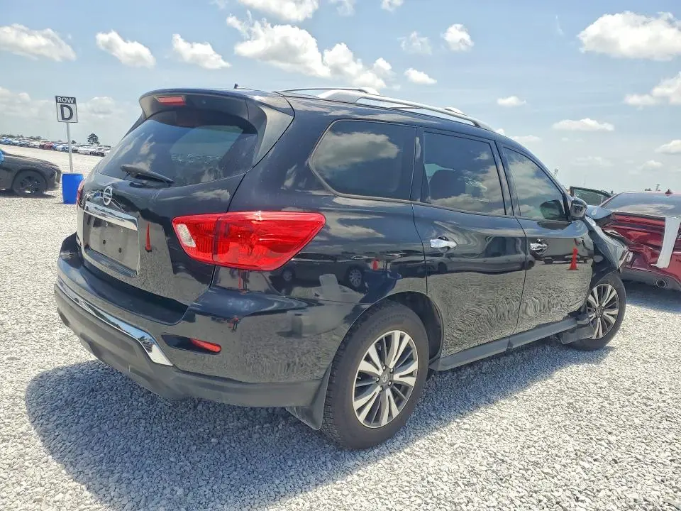 2017 NISSAN PATHFINDER S  