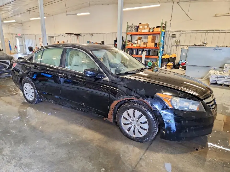 2012 HONDA ACCORD LX  