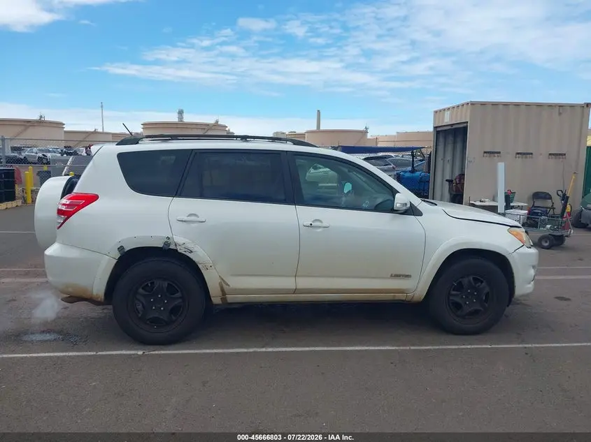 2011 TOYOTA RAV4 LIMITED