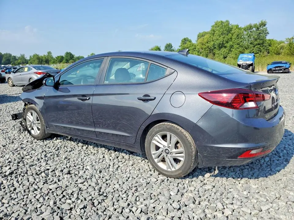 2020 HYUNDAI ELANTRA SEL  