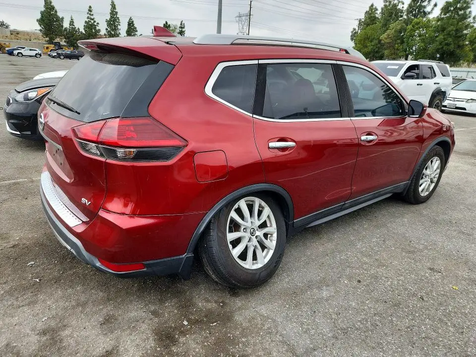 2018 NISSAN ROGUE SV  