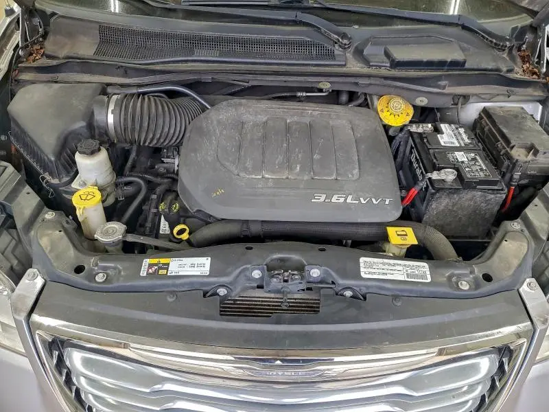 2015 CHRYSLER TOWN & COUNTRY TOURING  