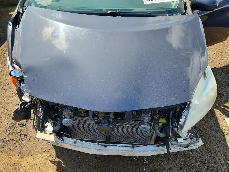 2010 TOYOTA PRIUS V  