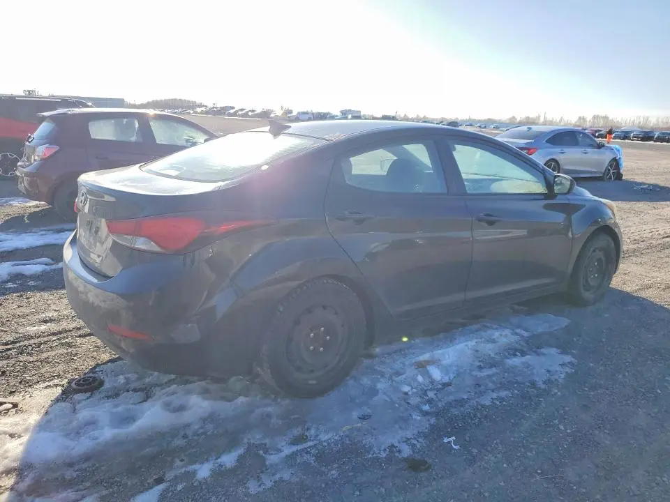 2015 HYUNDAI ELANTRA SE  