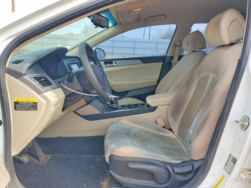 2017 HYUNDAI SONATA SE  