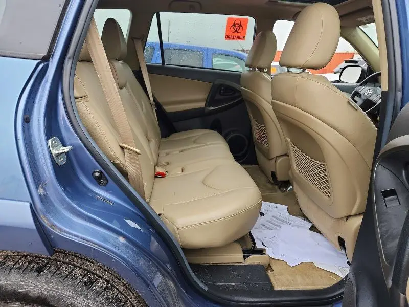 2011 TOYOTA RAV4 LIMITED  