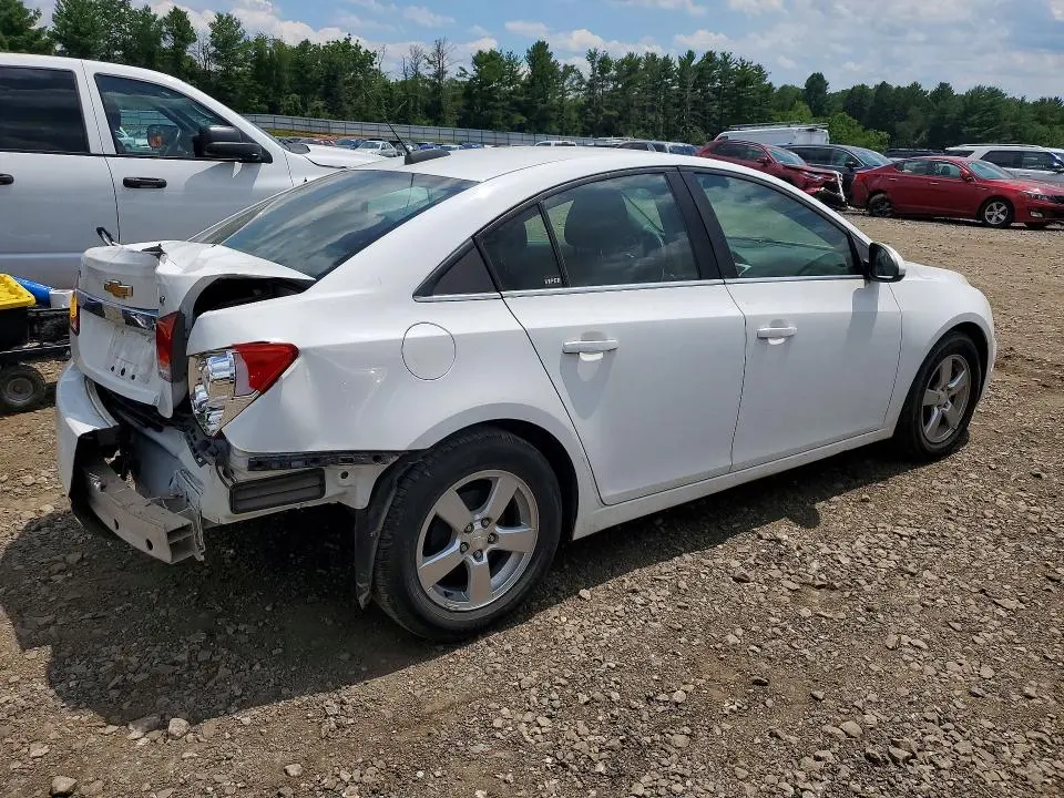 2015 CHEVROLET CRUZE LT  