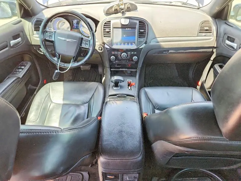 2013 CHRYSLER 300C VARVATOS  