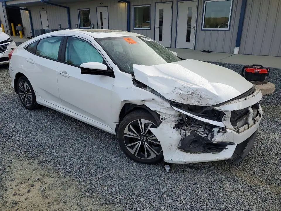 2017 HONDA CIVIC EX  