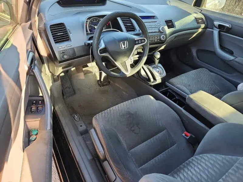 2010 HONDA CIVIC LX  