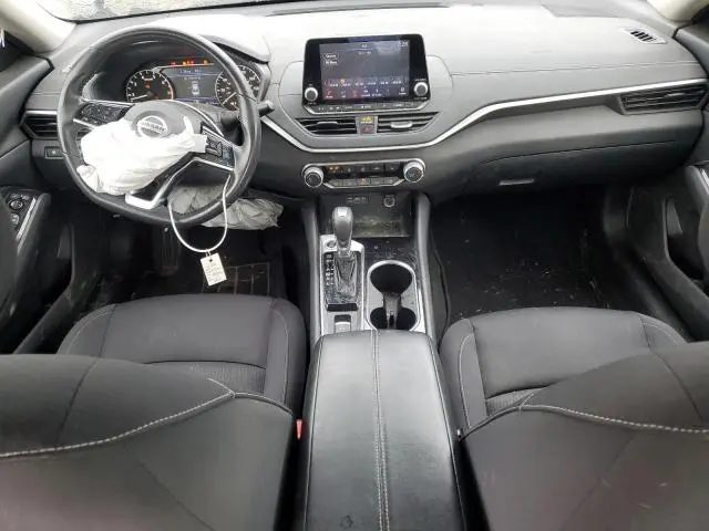 2022 NISSAN ALTIMA SV  