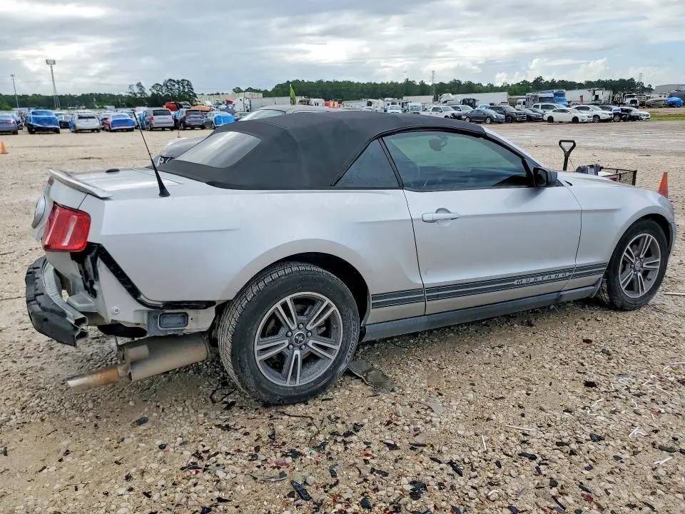 2010 FORD MUSTANG   