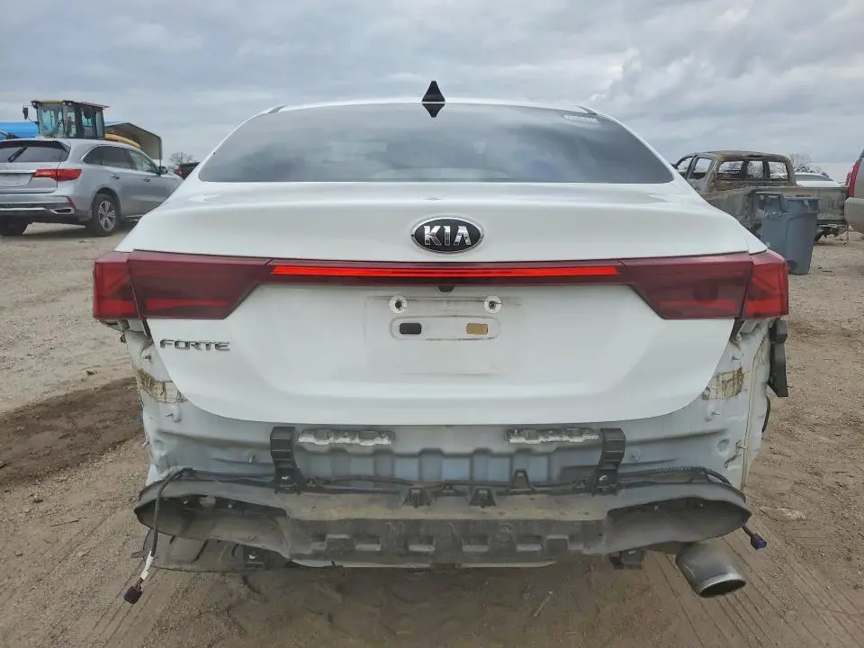 2019 KIA FORTE FE  