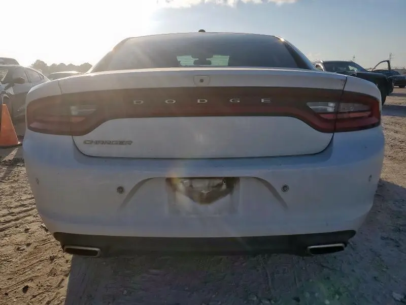 2020 DODGE CHARGER SXT  