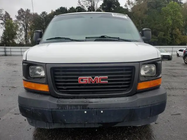2017 GMC SAVANA G3500  
