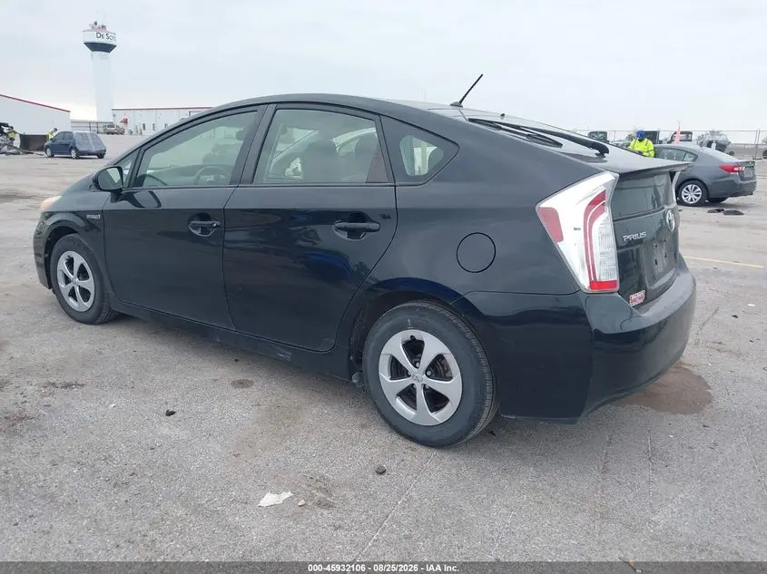 2013 TOYOTA PRIUS  
