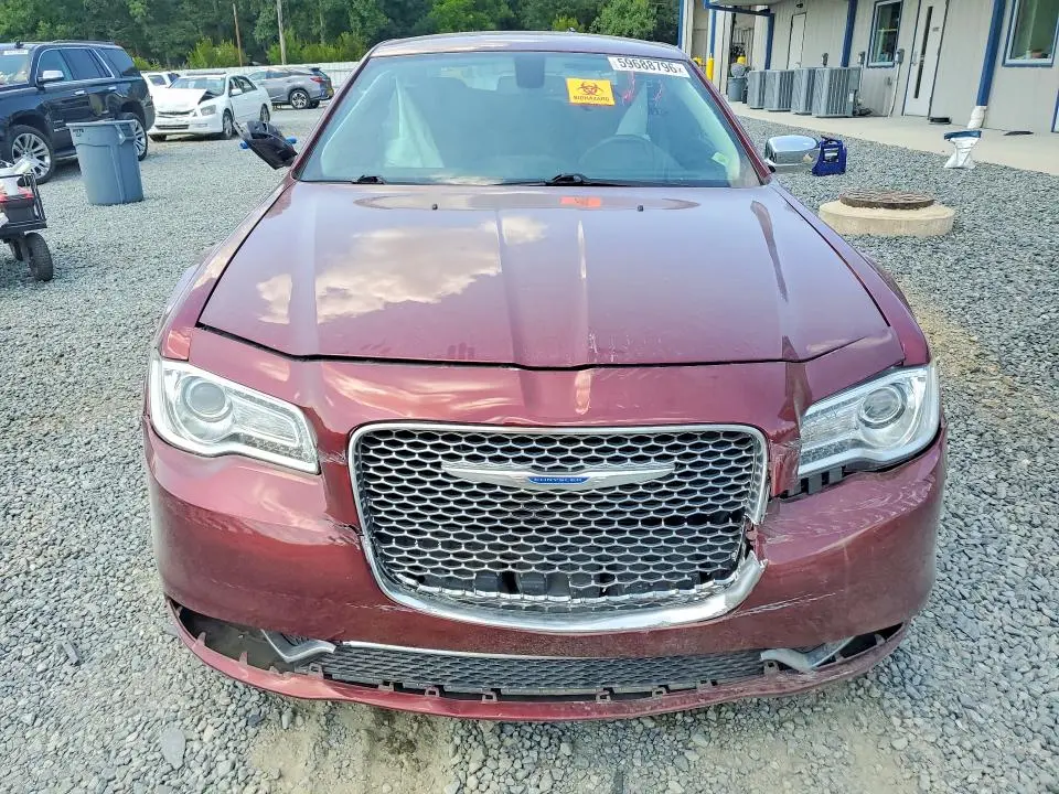 2018 CHRYSLER 300 TOURING  