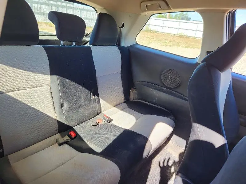 2014 TOYOTA YARIS 3-DOOR L  