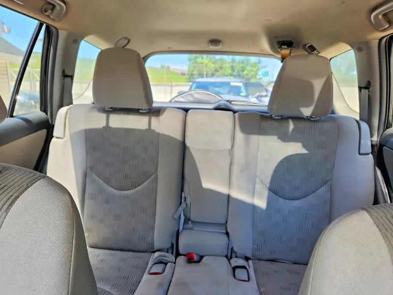 2012 TOYOTA RAV4 BASE  