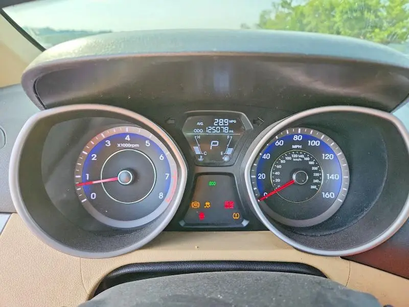 2013 HYUNDAI ELANTRA GLS  