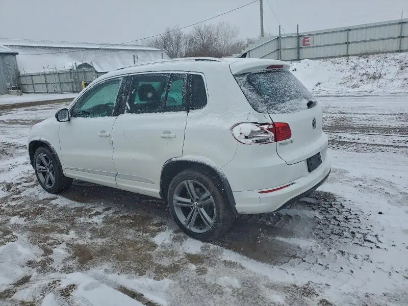 2017 VOLKSWAGEN TIGUAN SPORT  