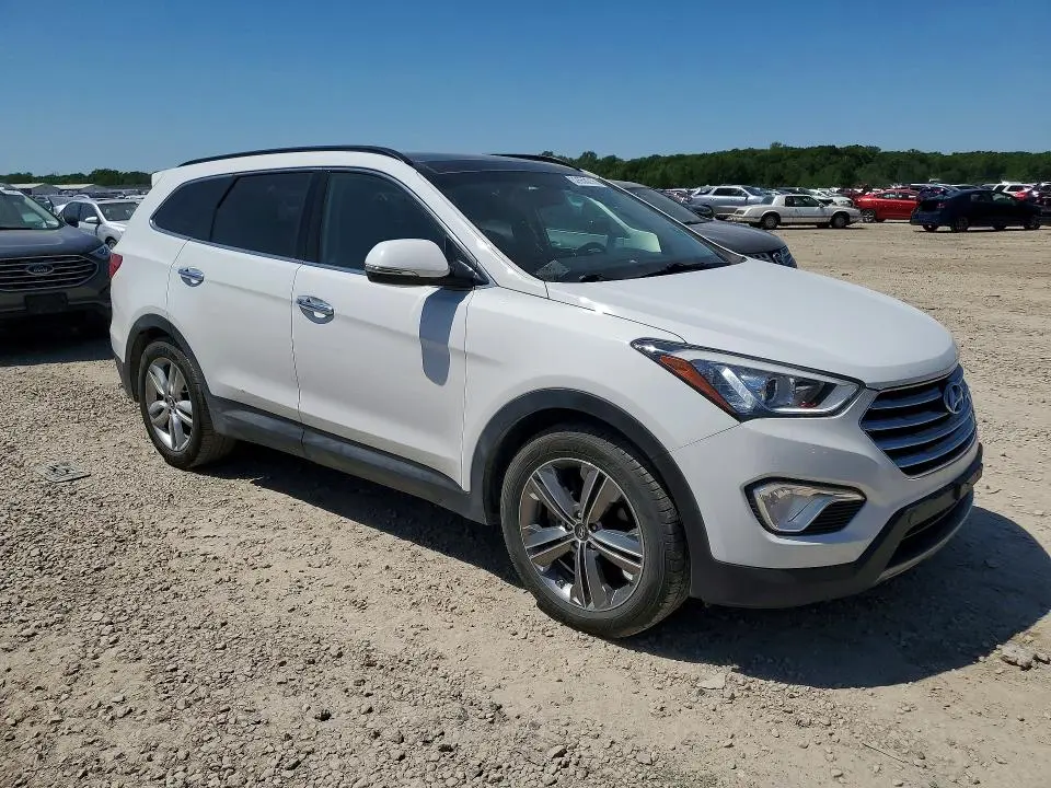 2016 HYUNDAI SANTA FE SE  