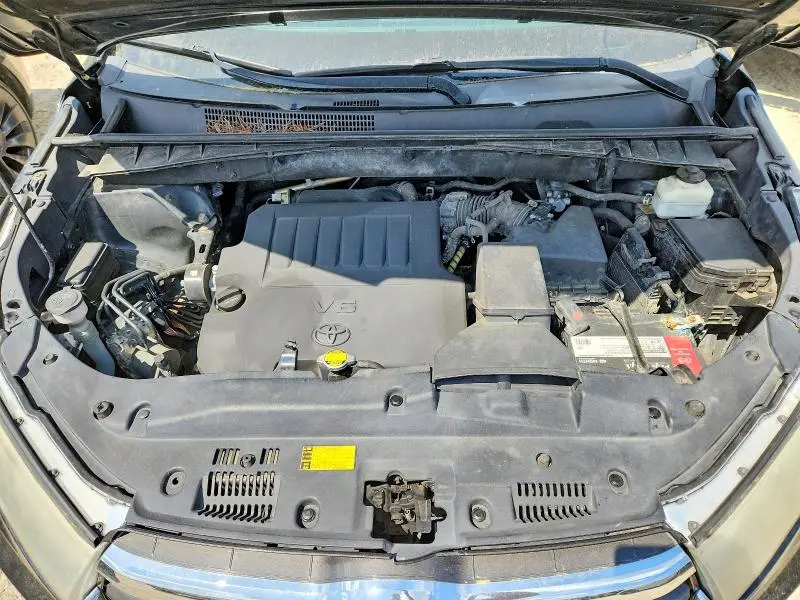 2014 TOYOTA HIGHLANDER LIMITED  