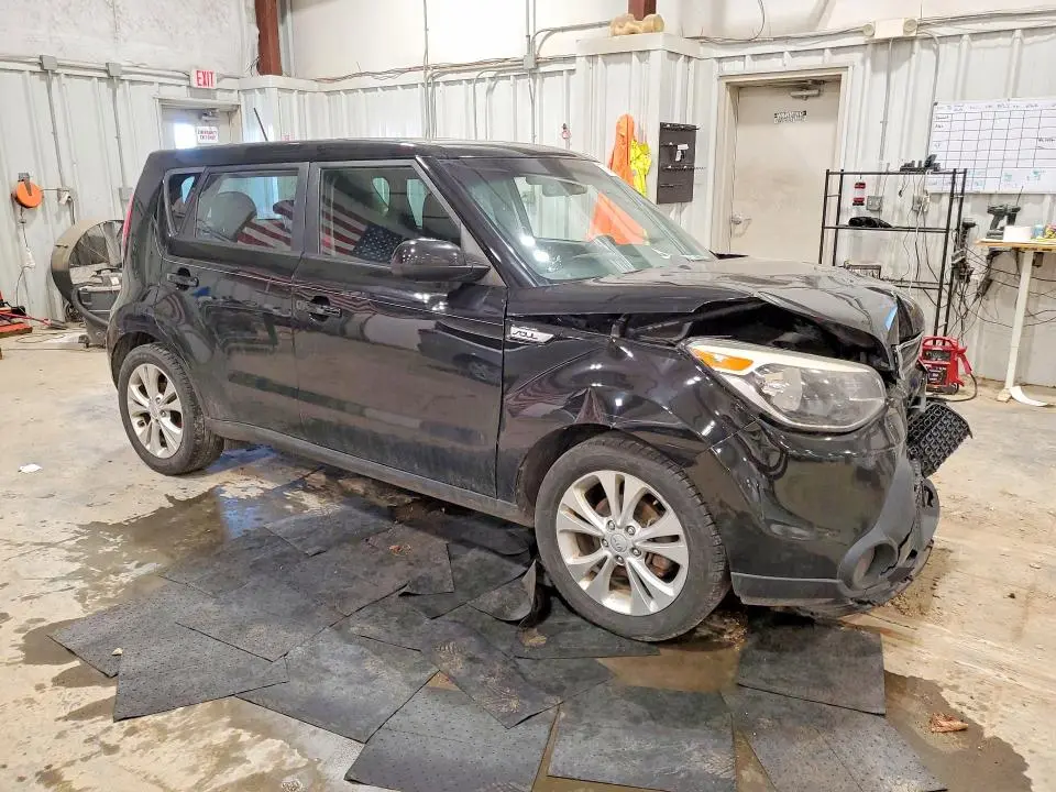 2015 KIA SOUL +  