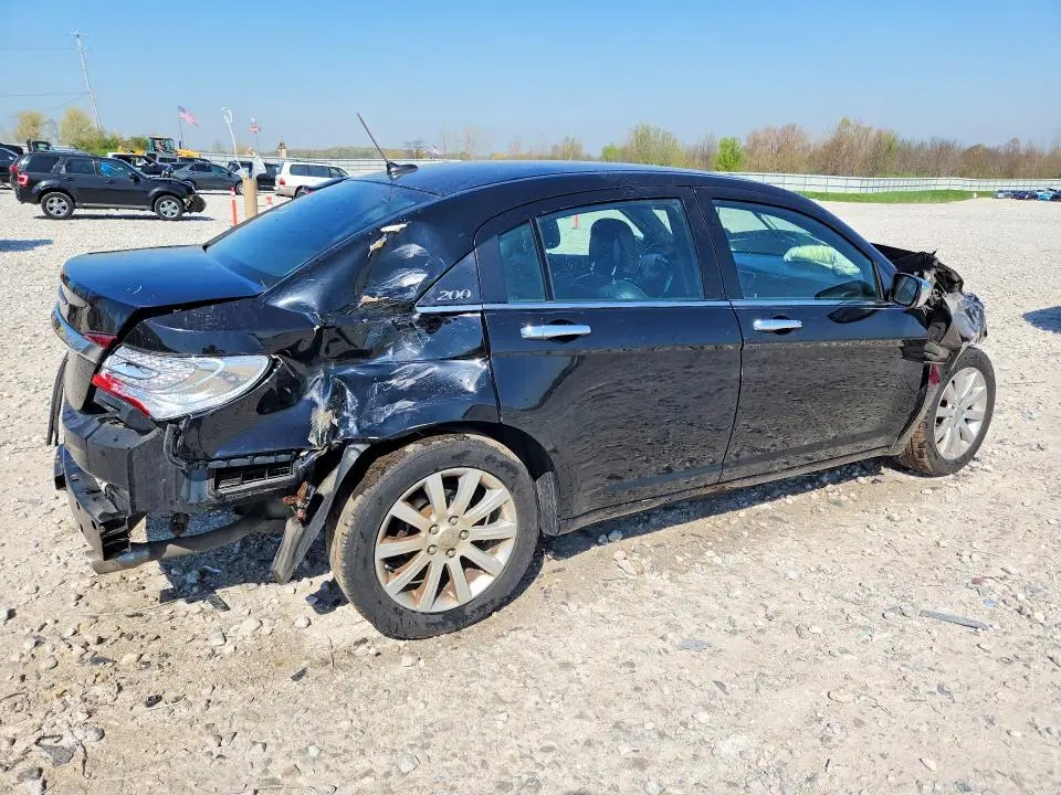 2013 CHRYSLER 200 LIMITED  