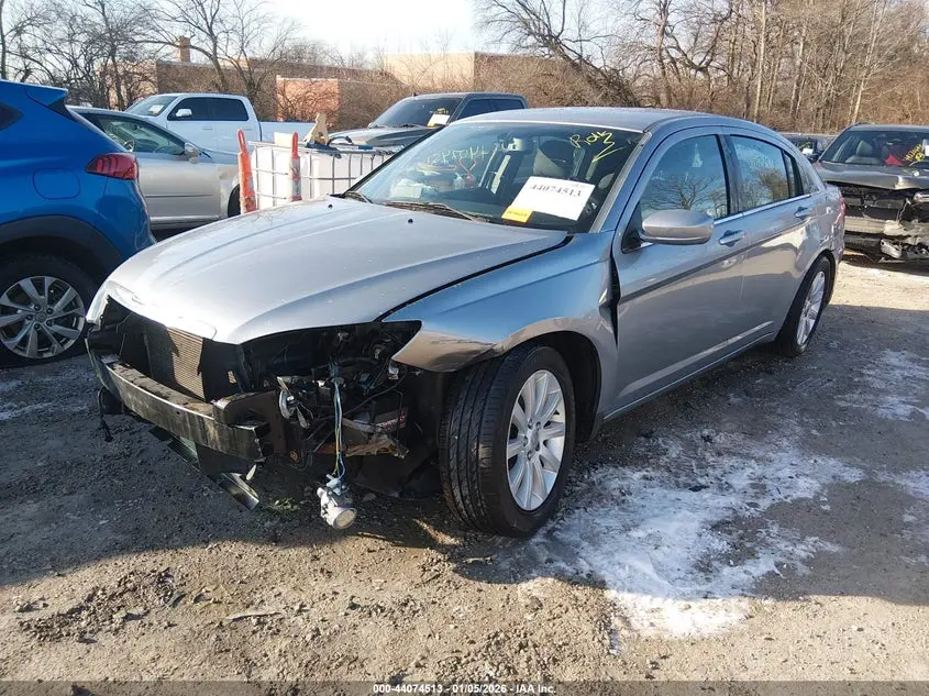 2013 CHRYSLER 200 TOURING