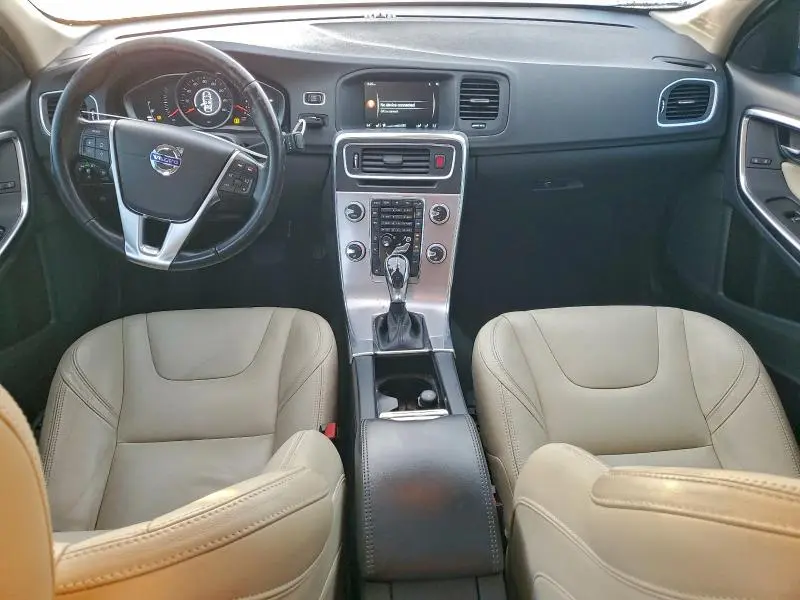 2017 VOLVO S60 DYNAMIC  