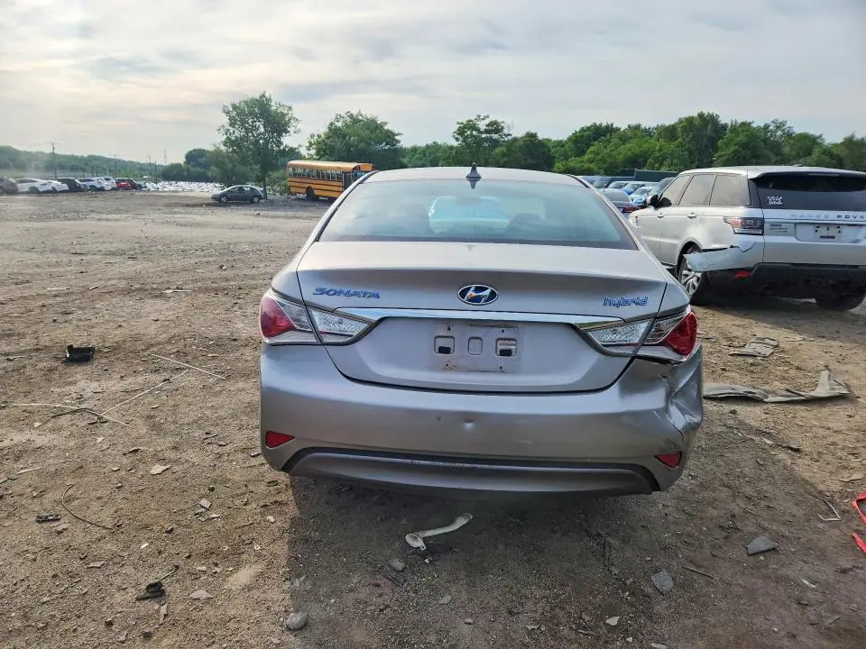 2011 HYUNDAI SONATA HYBRID  