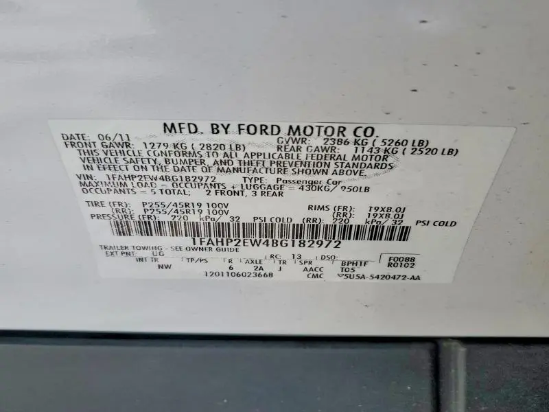 2011 FORD TAURUS SEL  