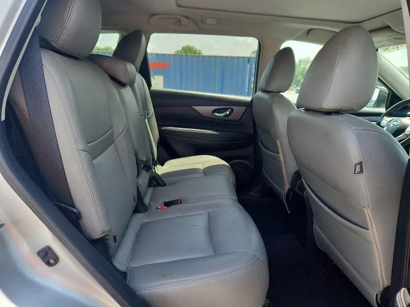 2014 NISSAN ROGUE SV  
