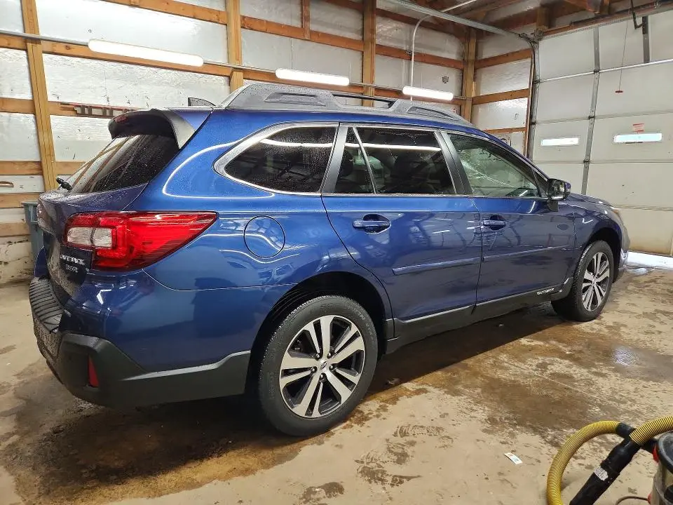 2019 SUBARU OUTBACK 3.6R LIMITED  