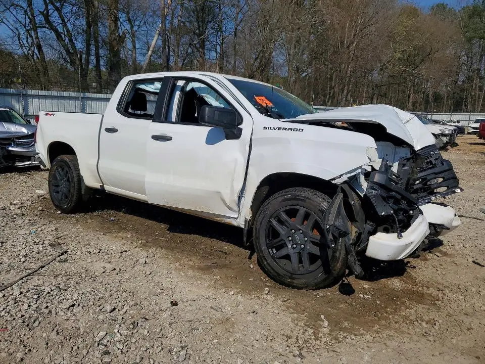 2023 CHEVROLET SILVERADO K1500 CUSTOM  