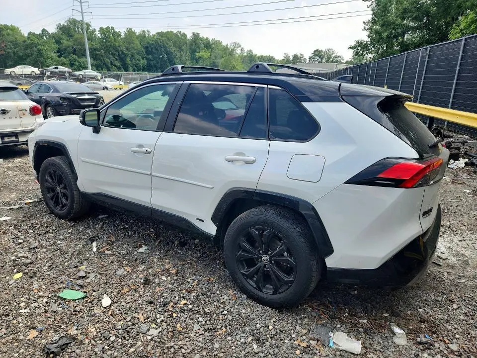2025 TOYOTA RAV4 XSE  