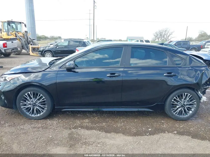 2024 KIA FORTE GT-LINE