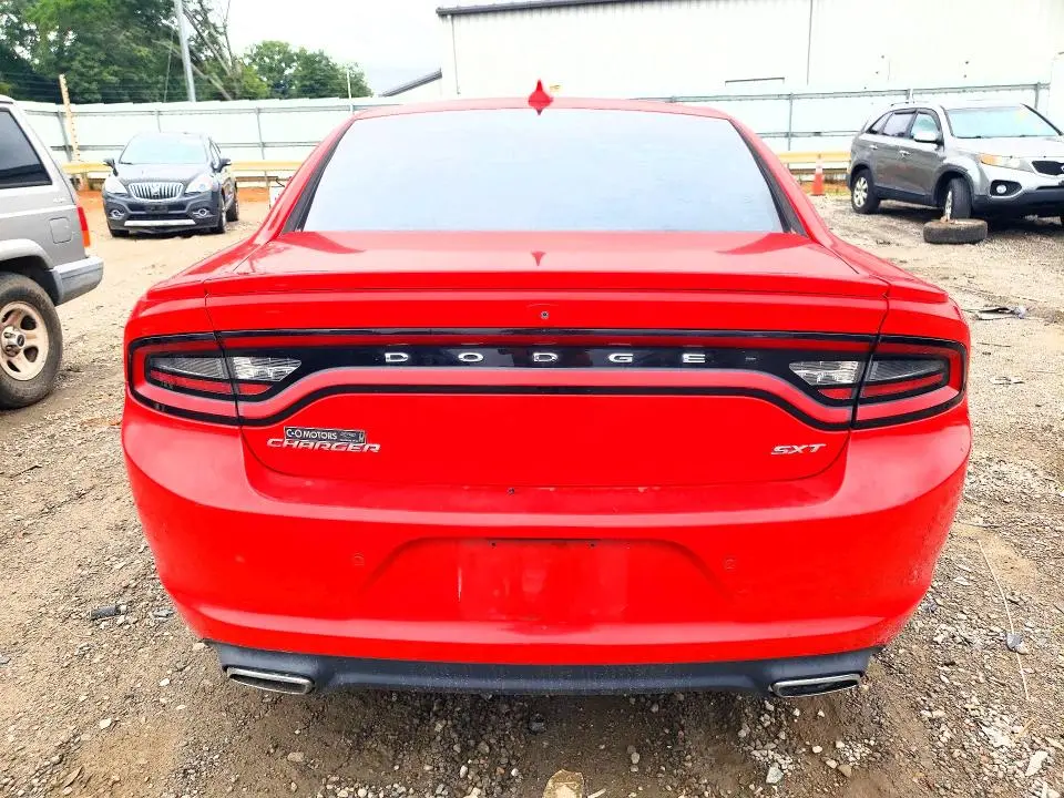 2015 DODGE CHARGER SXT  